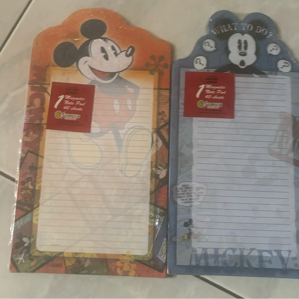 3-1 NEW Disney Parks Mickey Mouse Silicone Pancake & Egg Ring Mold…+ 2 p…